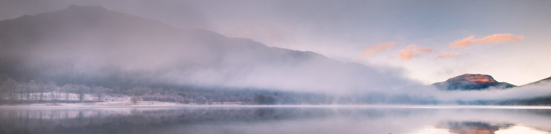 low-cloud-on-loch-mountain-in-background