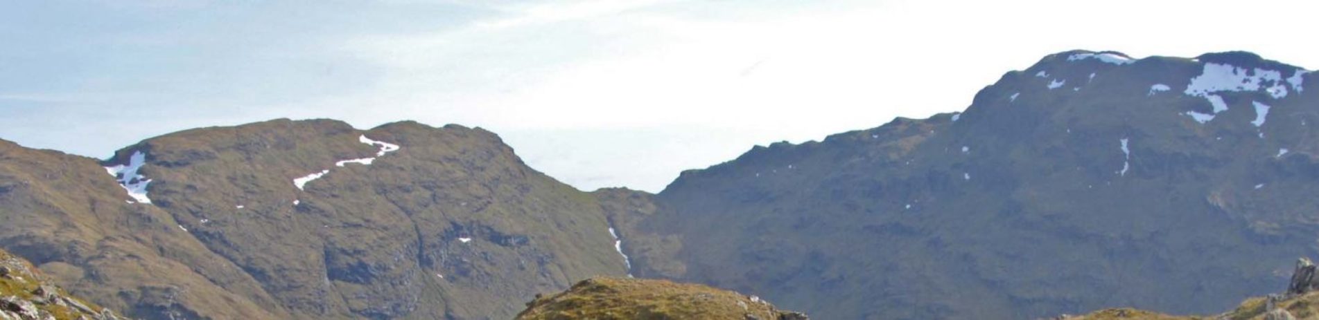 detail-of-an-caisteal-mountain-ridge-with-patches-of-snow-on-top