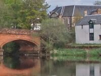 callander-bridge-over-river-with-old-buildings-on-right