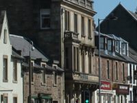 callander-main-street-victorian-stone-buildings-and-shopfronts