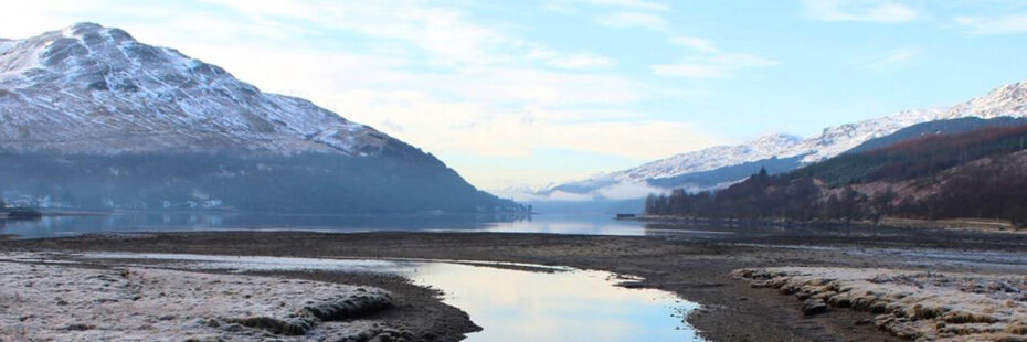 loch-long-and-surrounding-hills-in-arrochar-on-a-frosty-and-wintery-blue-skies-day