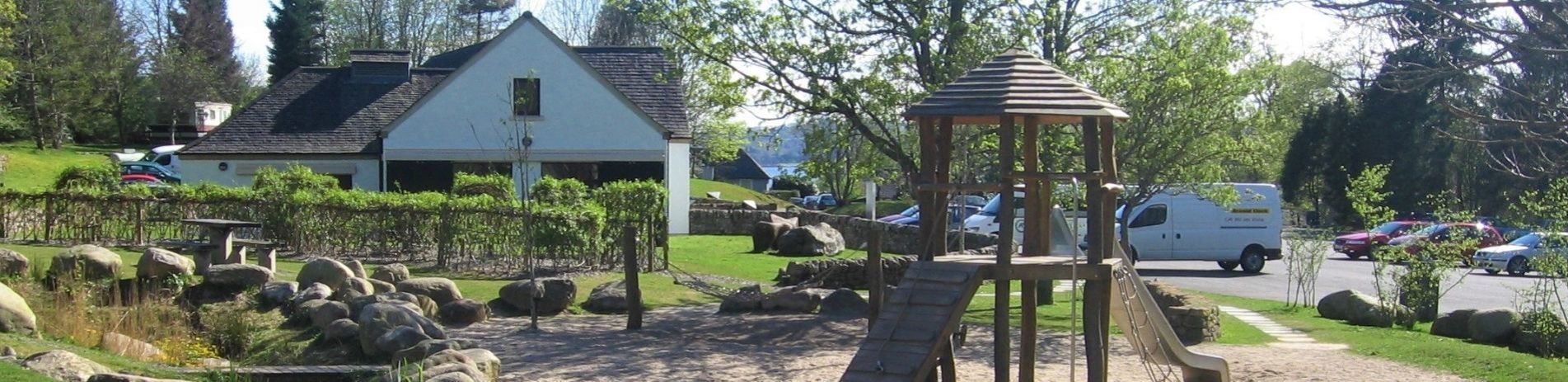 Hero-Balmaha-Visitor-Centre-Playground